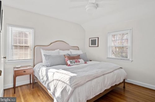 10415 Hayes Ave, Silver Spring MD 20902-3704 exterior