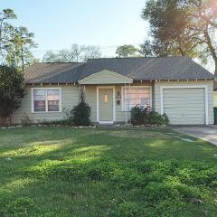 1423 Lamonte Ln, Houston TX  77018-4108 exterior