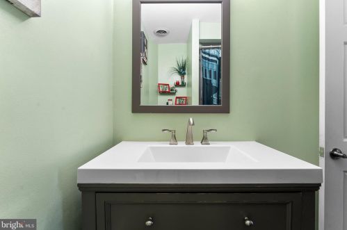 120 Cooke Ave, Manor PA 19036-1404 exterior