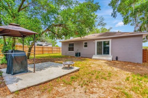 8714 22nd St, Tampa FL  33604-2112 exterior