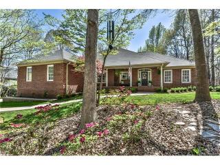 240 Pebble Stone Ln, Matthews, NC 28104-9549