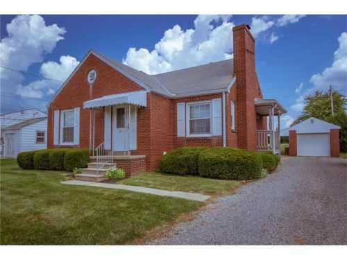 621 Allen Ave, Monaca, PA 15061-1607