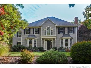 157 Kingswood Dr, Avon, CT 06001-3179