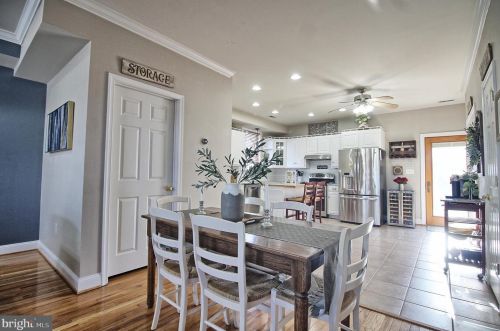 1630 Midland Rd, Edgewater MD 21037-2421 exterior