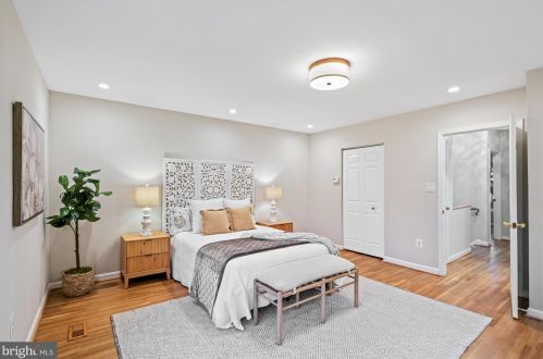 1634 Monroe St, Washington DC 20010-1803 exterior