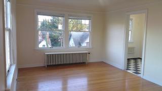 409 10th Ave, Seattle WA  98104-3007 exterior