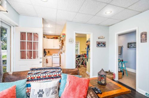 1103 51 Ave, Duluth MN 55804-3720 exterior