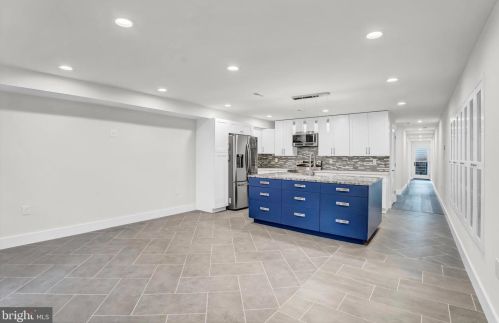 1337 Massachusetts Ave, Washington DC  20003-1540 exterior