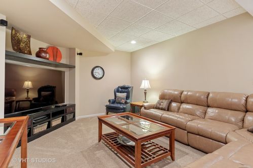 1026 Plantain Ct, Bull Valley IL 60014-6974 exterior