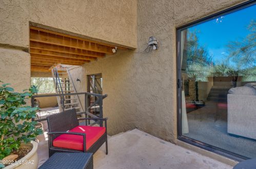 840 Placita Del Mirador, Tucson AZ  85718-1957 exterior