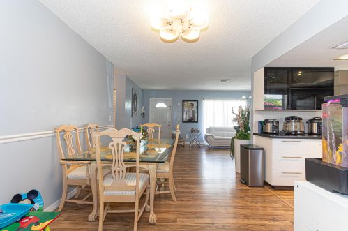 1248 Ladner St, Fort Pierce FL  34983-2571 exterior