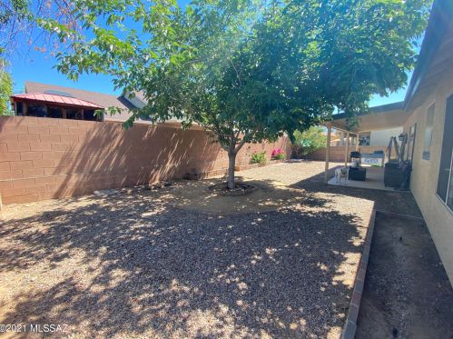 2660 Camino Del Deseo, Tucson AZ  85742-9213 exterior