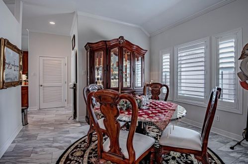 110 18 St, Huntsville TX 77340-4370 exterior