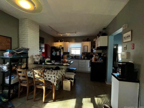 145 State Ave, Killingly CT  06263-2226 exterior