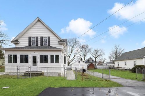 22 Oakland Ave, Providence RI  02919-4307 exterior