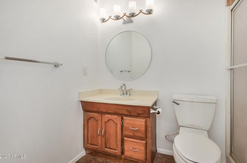 4626 19 Ave, Phoenix AZ 85009-1939 exterior