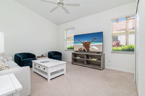 8471 Bent Crk Way, Naples FL 34114-9421 exterior