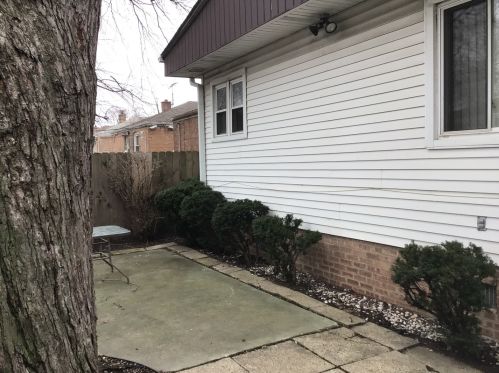 12552 Harvard Ave, Chicago IL  60628-7221 exterior