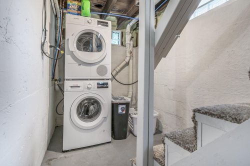 27 Inkster Ave, Kalamazoo MI  49001-6109 exterior