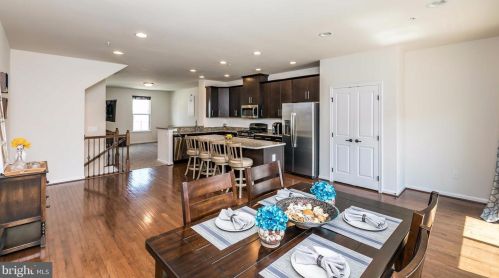 515 Fox River Hills Way, Glen Burnie MD 21060-8488 exterior