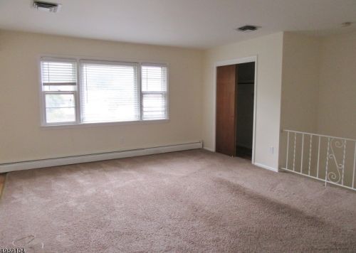 82 James Ave, Cranford NJ  07016-2636 exterior