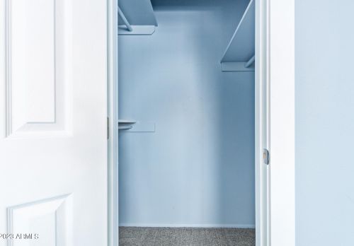 2925 42nd Ave, Phoenix AZ  85019-4323 exterior