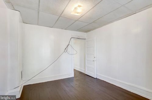 5111 Catharine St, Philadelphia PA 19143-2615 exterior