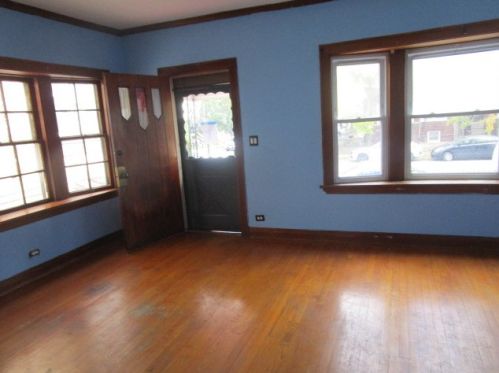 4322 Kimball Ave, Chicago IL  60618-1102 exterior