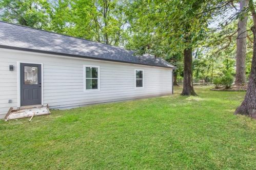 165 Mathewson Pl, Atlanta GA  30314-2631 exterior