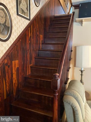 209 Highland Ave, Darby PA 19023-2006 exterior