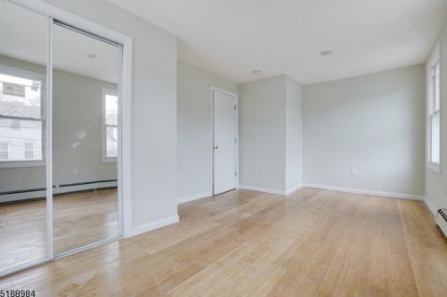 129 Brookside Ave, Irvington NJ  07111-3355 exterior