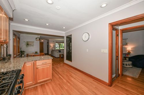 9508 Ctr St, Milwaukee WI 53222-4523 exterior