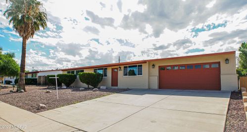 8322 Julia St, Tucson AZ  85710-4218 exterior