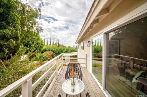 2017 Las Lanas Ln, Fullerton CA  92833-1706 exterior