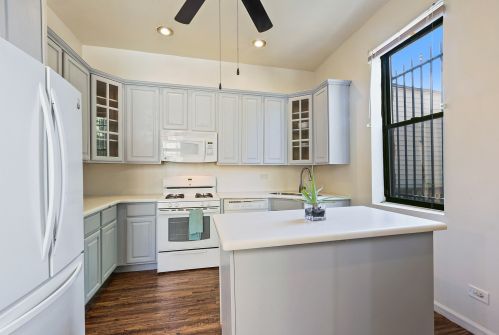 2433 Flournoy St, Chicago IL  60612-3520 exterior