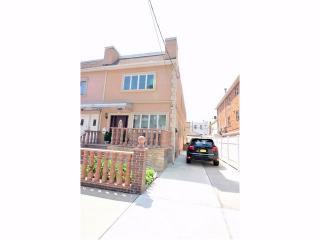 1882 11th St, Brooklyn NY  11223-2446 exterior