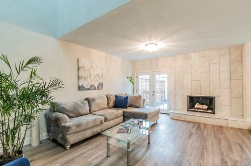 12542 Burninglog Ln, Dallas, TX 75243-3230