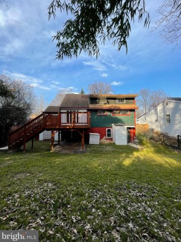 1709 Farragut Ave, Rockville MD  20851-1441 exterior