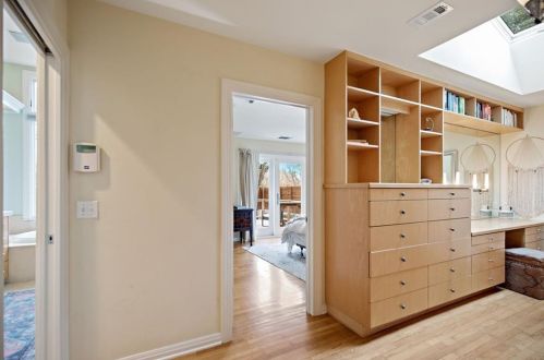 902 Bluebonnet Ln, Austin TX 78704-4025 exterior