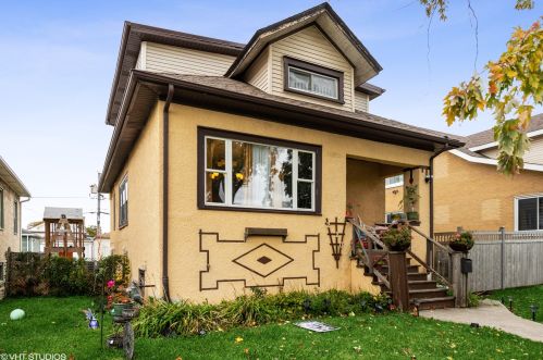 220 18th Ave, Broadview, IL 60153-1447