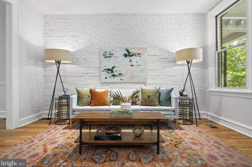 1351 G St, Washington DC 20003-3022 exterior