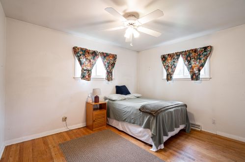 8456 51, Milwaukee WI 53223-3002 exterior