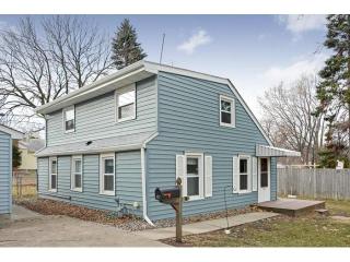 2532 2nd Ave, Saint Paul MN  55109-3223 exterior