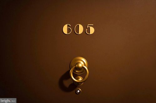 1725 New Hampshire Ave, Washington DC  20009-2566 exterior