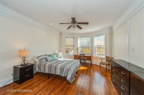 6214 Magnolia Ave, Chicago IL 60626-5306 exterior