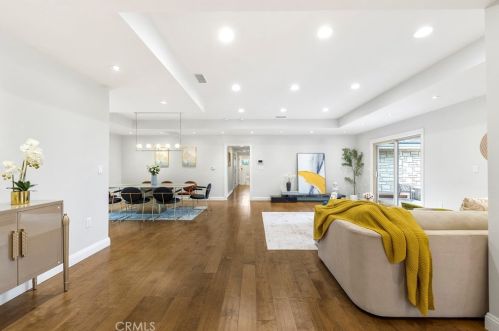 1347 Dana Pl, Fullerton CA  92831-1108 exterior