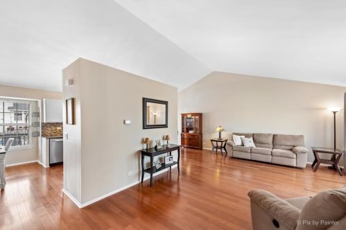 1772 Kennsington Ln, Bull Valley IL 60014-2047 exterior