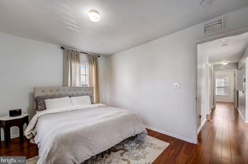 1930 Franklin St, Philadelphia PA 19122-1308 exterior