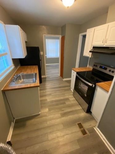 2107 Blayton Ln, Atlanta, GA 30315-6803