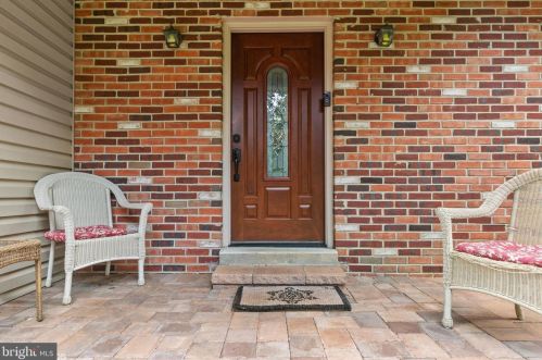 217 Vly Rd, Media PA 19063-5616 exterior